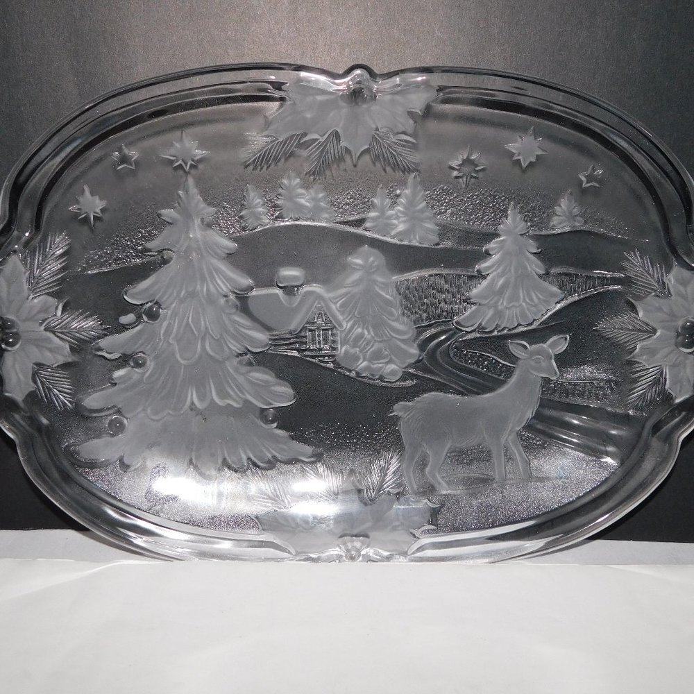 Vintage 90s Christmas Woods Glass Canape Tray Mikasa  WY347  Deer 10"